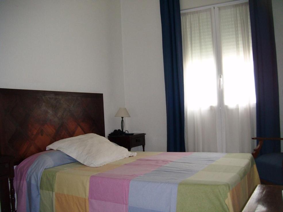 Puerta Del Sol Rooms มาดริด ห้อง รูปภาพ